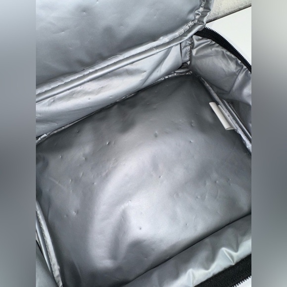 yzohu Accessory Innovations Sonic the Hedgehog Team Lunch Bag - Picture 8 of 9